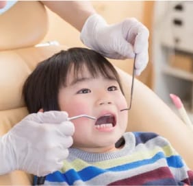 小さなこどもを診療