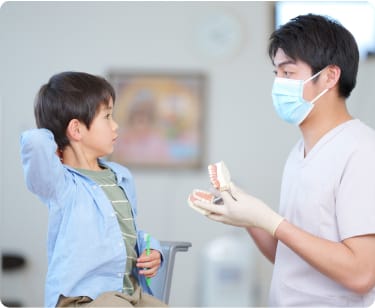こどもに矯正治療を説明